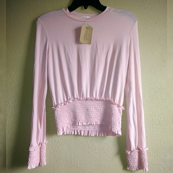 Tres Bien Tops - Tres Bien Boutique Blush Top NWT